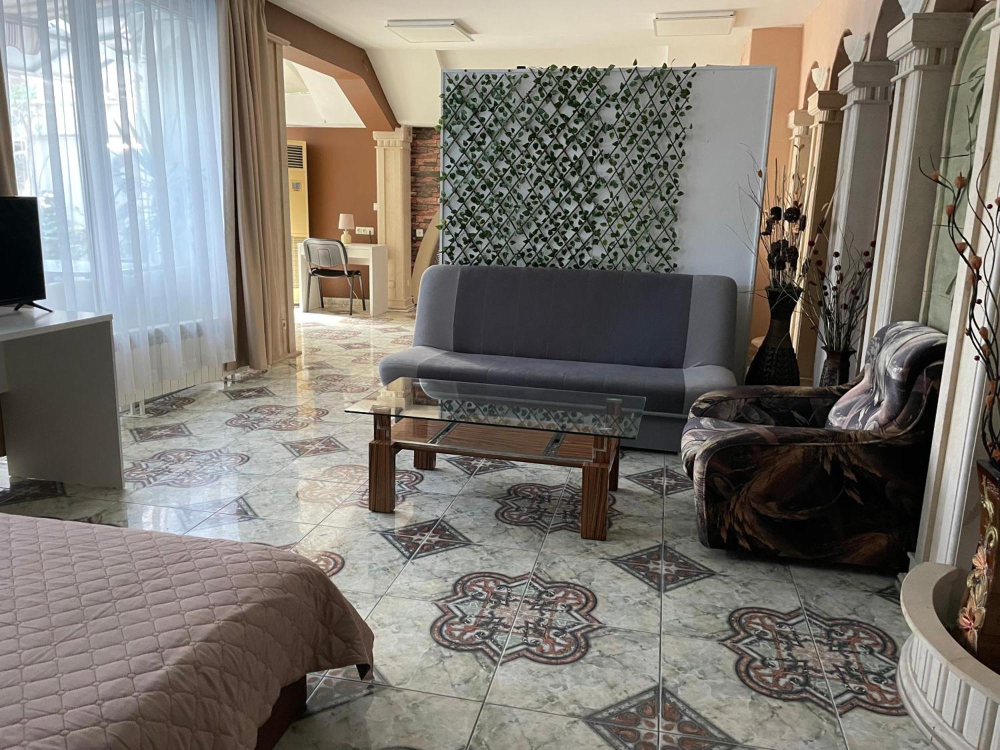 Family Hotel Central Μπουργκάς Εξωτερικό φωτογραφία
